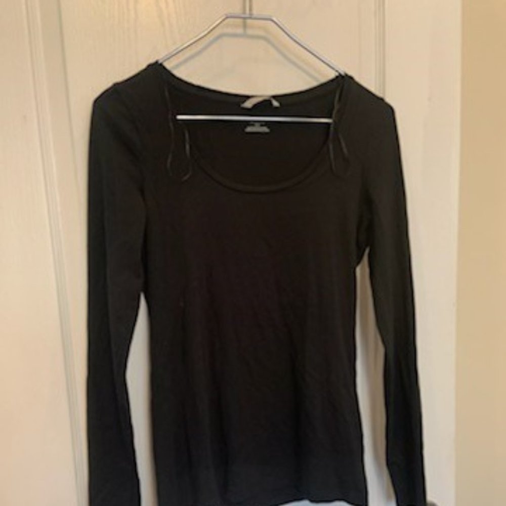 Victoria's Secret Black Top